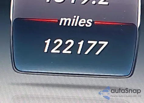 2015 Mercedes-Benz C 300 4Matic/Luxury 4Matic/Sport 4Matic from USA, damaged, VIN 55SWF4KB3FU054531